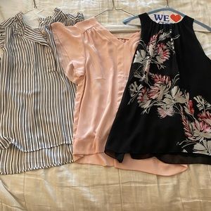 BUNDLE OF 3!! LOFT TANK, PHILOSOPHY V NE, & VINCE CAMUTO FLORAL TANK
